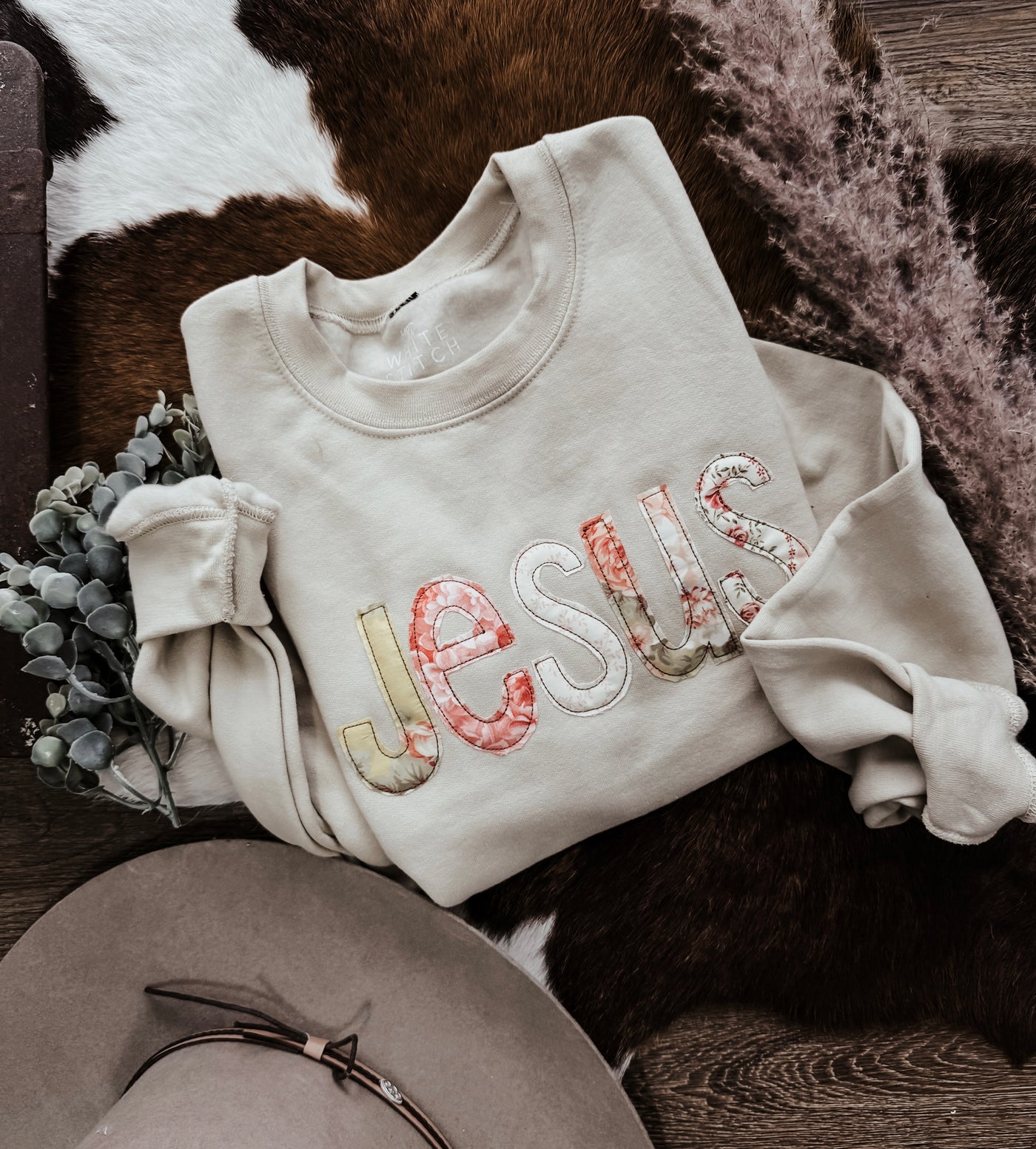 Jesus Floral Hodgepodge