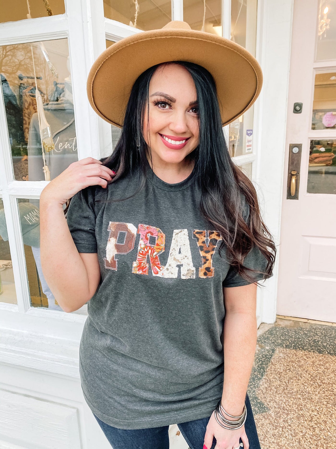 PRAY | Grey Tee